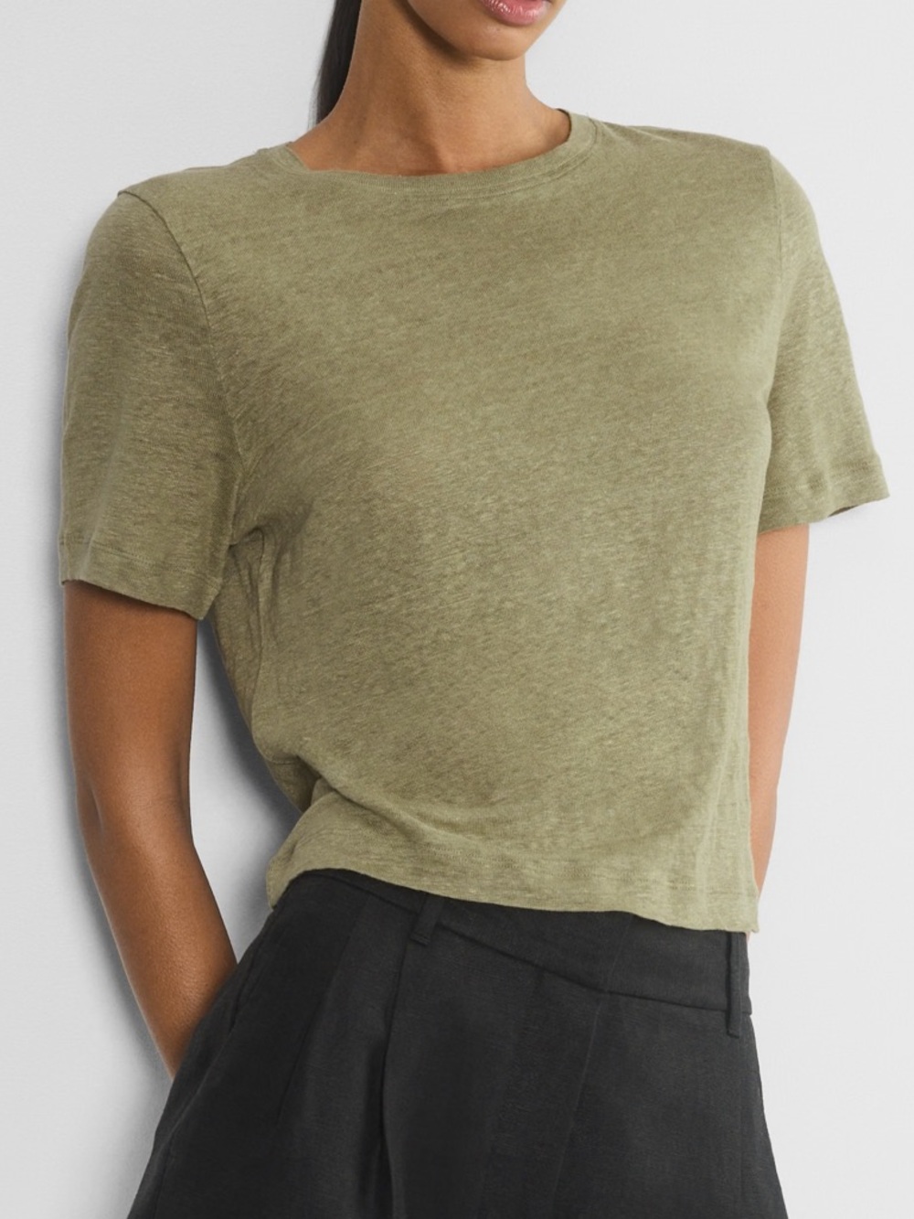 Babaton Loom Linen Function T-Shirt